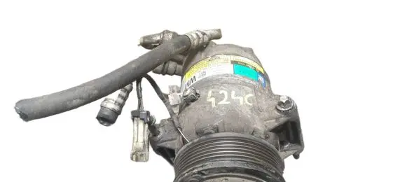 Opel Zafira B Air conditioning (A/C) compressor (pump) 13124752 13124752WM