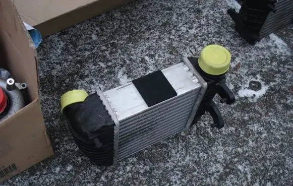 Audi A6 S6 C6 4F Intercooler radiator 4F0145806T