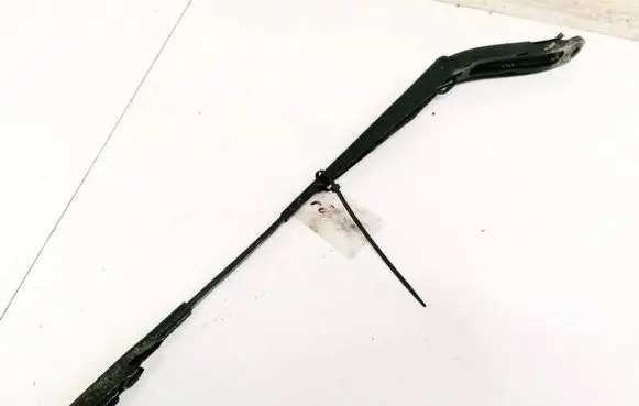 Mercedes-Benz ML W164 Front wiper blade arm A1648200540