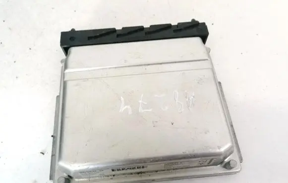 Volvo S80 Engine control unit/module 0281001776 28SA3886
