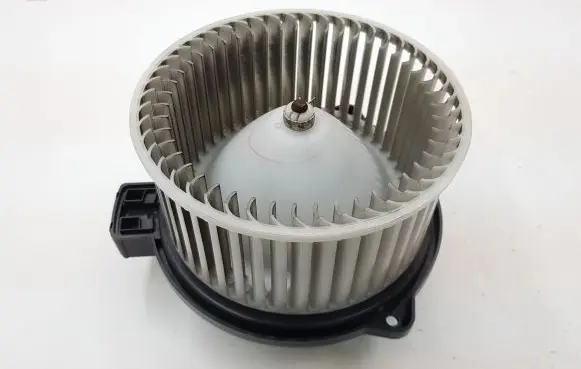Mazda CX-7 Heater fan/blower 8727000371