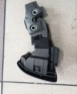 BMW 1 E81 E87 Seat back rest lock catch 7118819
