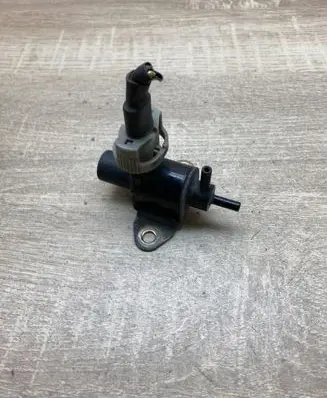 Mitsubishi Carisma Turbo solenoid valve 7700875012