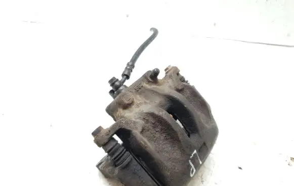 Nissan Murano Z50 Front brake caliper