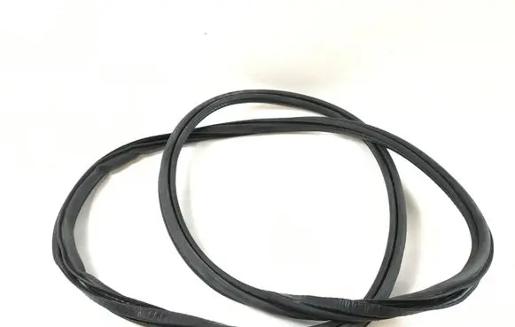 Volvo XC60 Rear door rubber seal (on body) 31424345