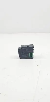 Volkswagen Phaeton Air flap motor/actuator 0637008690 3D0959311