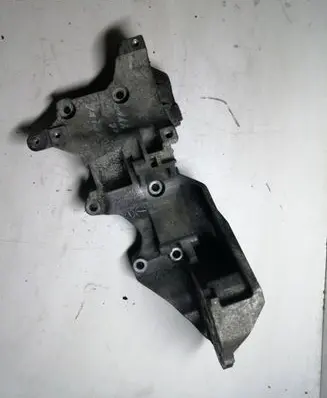Volkswagen Golf VI Engine mounting bracket 03L903143K 1103L903143 03L903143