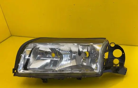 Volvo S80 Headlight/headlamp 30744489