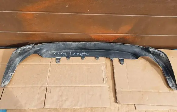 Rear bumper lower part trim