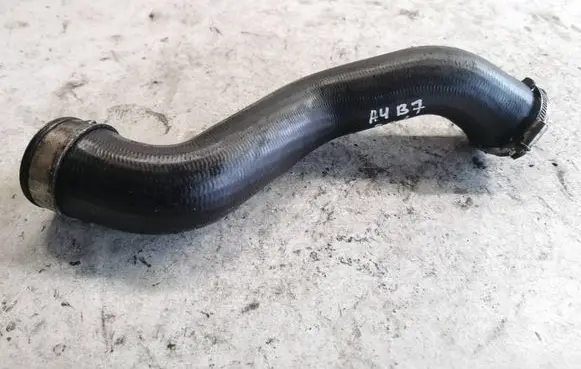 Audi A4 S4 B7 8E 8H Intercooler hose/pipe 8e0145737f
