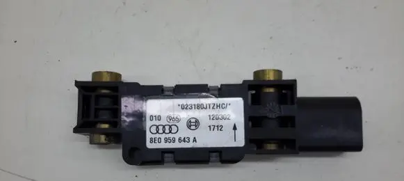 Audi A4 S4 B6 8E 8H Airbag deployment crash/impact sensor 8E0959643A 120302 023180JTZHC
