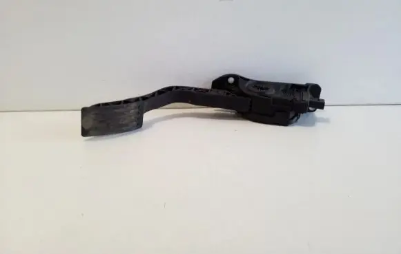 Volvo V40 Cross country Accelerator throttle pedal 31280596