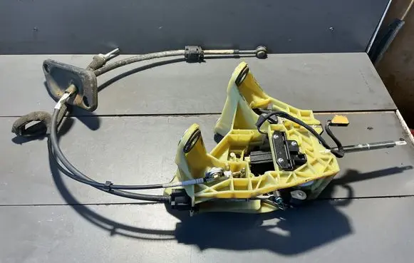 Volkswagen Transporter - Caravelle T5 Gear shifter/selector 8344061001