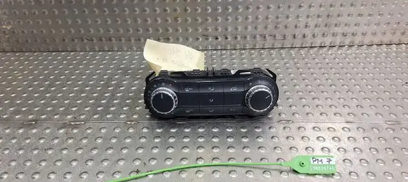 Mercedes-Benz A W176 Climate control unit A2469002208