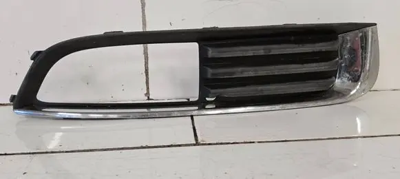 Opel Insignia A Front bumper lower grill 551004542