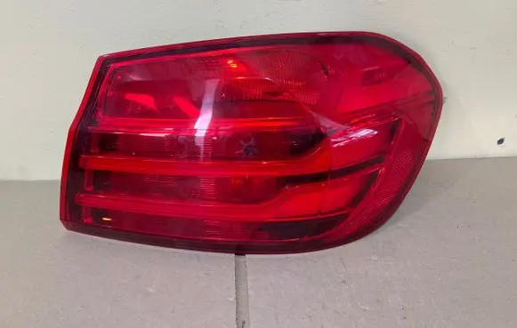 BMW 4 F32 F33 Rear/tail lights 7296100