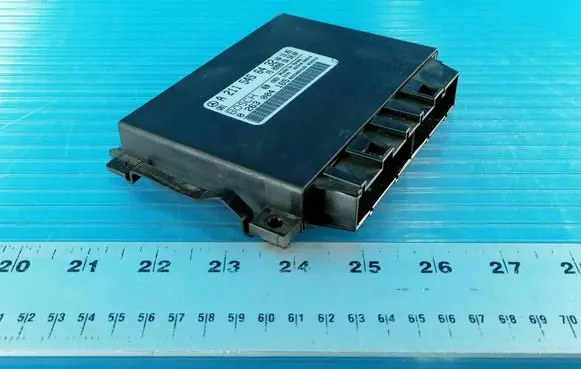 Mercedes-Benz E W211 Parking PDC control unit/module A2115456432