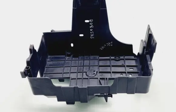Peugeot 508 Battery tray 9686709280
