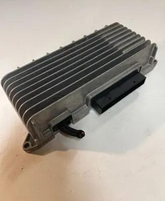 Audi A6 S6 C6 4F Sound amplifier 4F0910223M 4F0035223N 720300800300