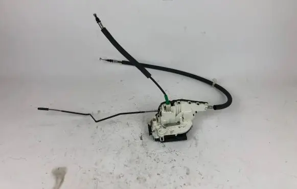 Maserati Levante Rear door lock 670101185 150716