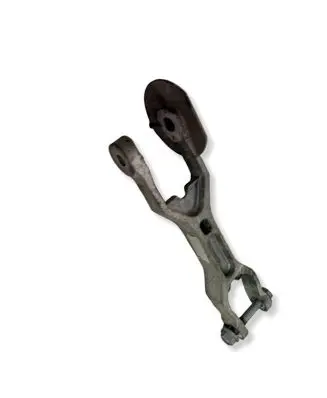 Jeep Cherokee Engine mounting bracket 68343375AB 15634