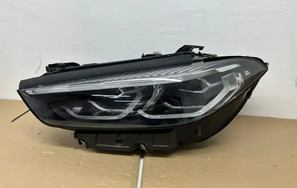 BMW 8 G15 Headlight/headlamp 5A41025
