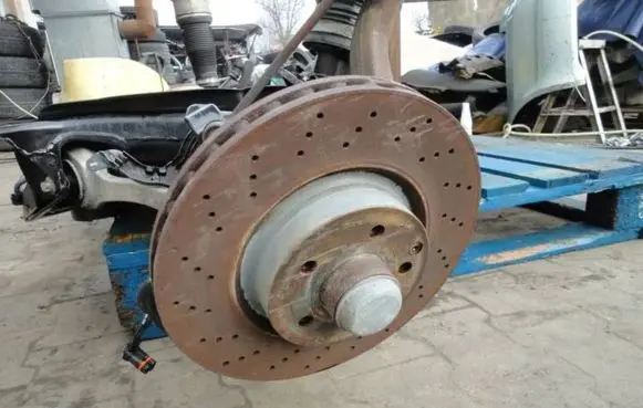 Mercedes-Benz S W221 Front brake disc