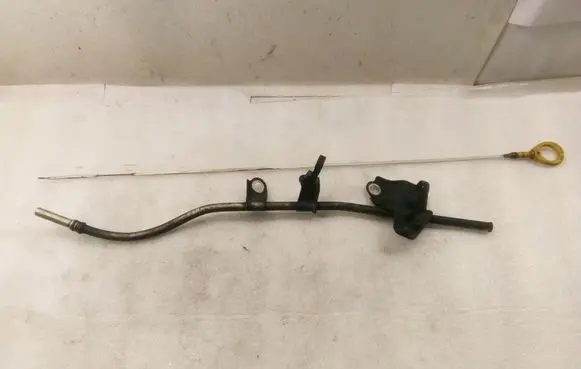 Oil level dip stick
