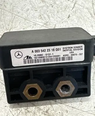 Mercedes-Benz ML W163 ESP acceleration yaw rate sensor A0035422318