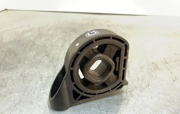 Hyundai Ioniq Radiator mount bracket