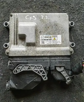 Mazda CX-5 Engine control unit/module SH3G18881E