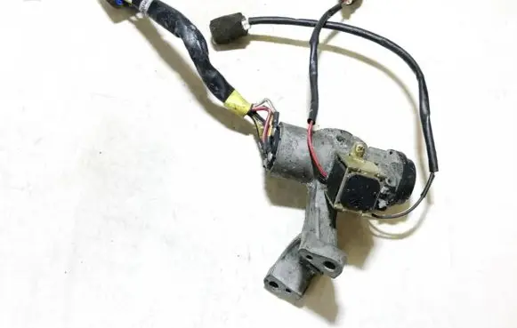 Hyundai Coupe Ignition lock contact 