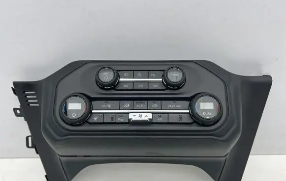 Ford Bronco Climate control unit N2DT-18C612-DE