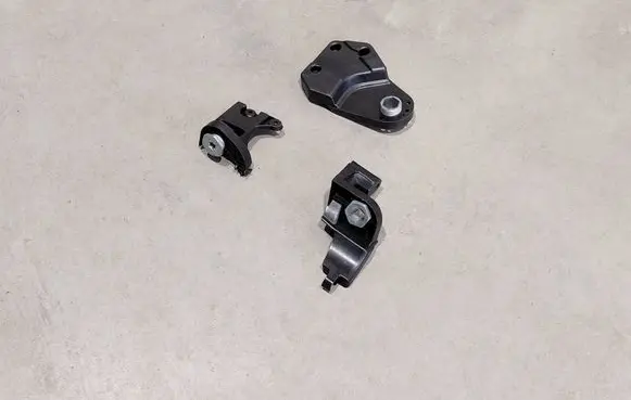 Mercedes-Benz E W213 Headlight/headlamp mounting bracket A2138202300