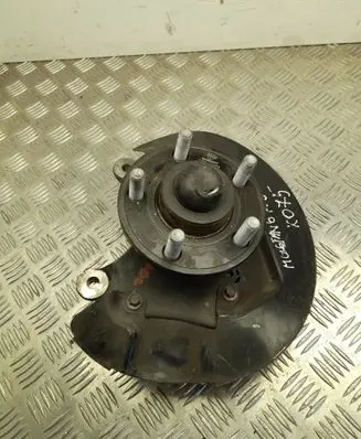 Ford Mustang V Front wheel hub FR3C3107A