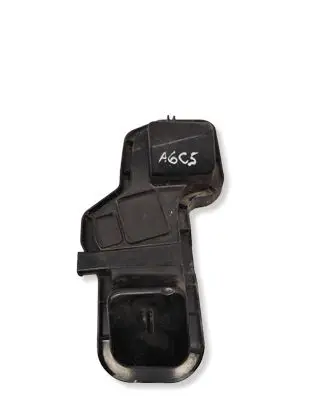 Audi A6 S6 C5 4B Headlight/headlamp dust cover 14846700 14846701