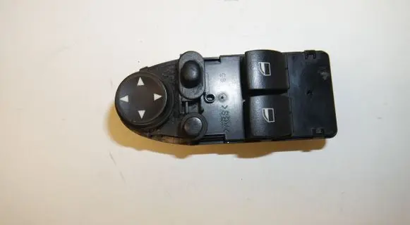 BMW M3 e92 Electric window control switch 9132171