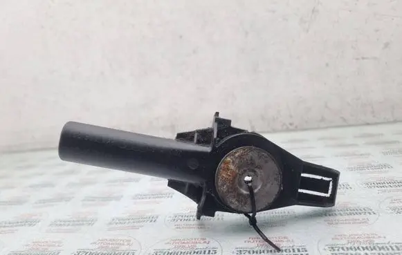 Audi A4 S4 B8 8K Radiator mount bracket 8K0805201