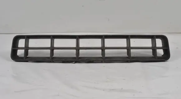 Volvo V70 Front bumper lower grill 9190258