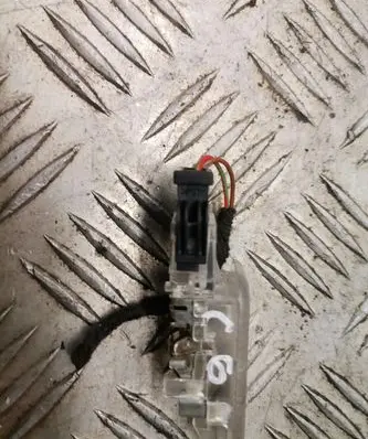 Audi A6 Allroad C6 Rear door interior light 4b09475