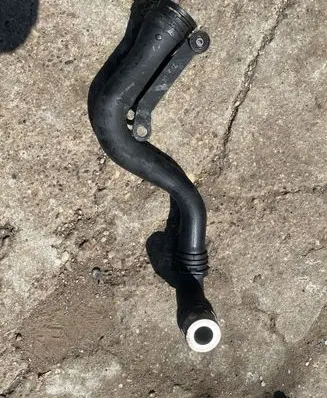 Volkswagen Golf V Intercooler hose/pipe