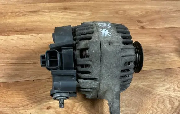 Nissan Micra Generator/alternator 23100AX600 2542694B 703106022