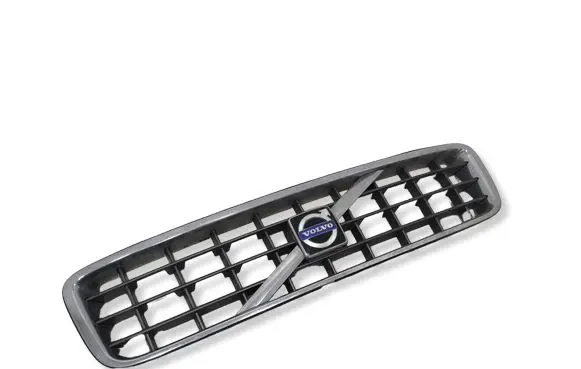 Volvo XC90 Front bumper upper radiator grill 30695512