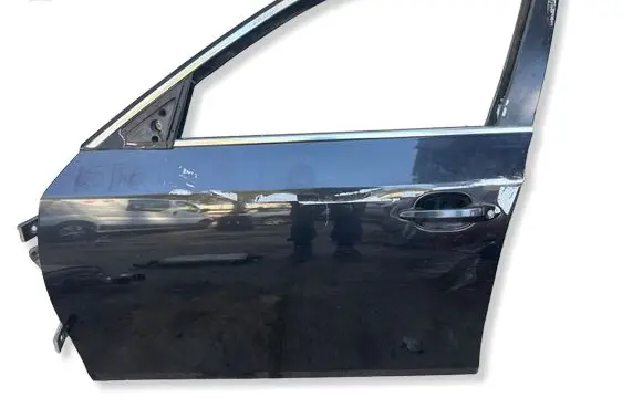 BMW 5 E60 E61 Front door 