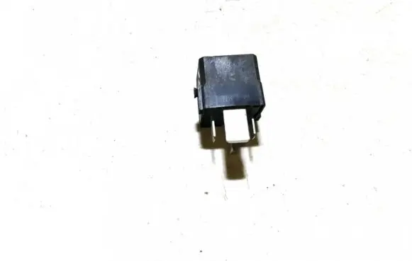 Mercedes-Benz ML W163 Other relay a0025421519 4ra007793-02
