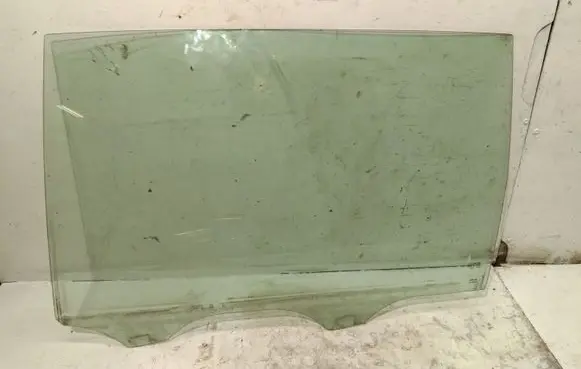 Volkswagen Sharan Rear door window glass 7N0845205