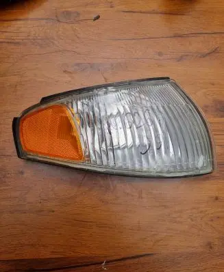 Mazda 626 Front indicator light MZ20072A-L