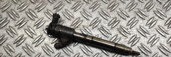 Fuel injector