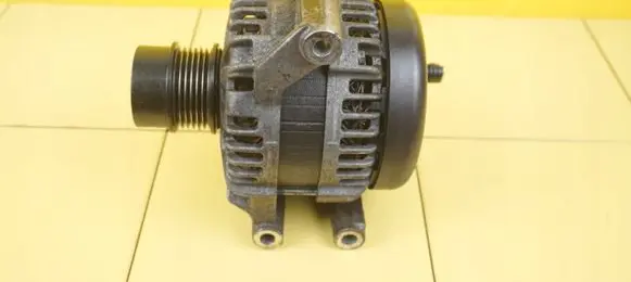 Opel Corsa E Generator/alternator 0126312106 B13DTR