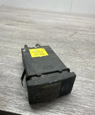 Audi A4 S4 B5 8D Windscreen/window heater switch 4D0941503B
